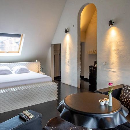 B&B Suites Feek Antwerpia Zewnętrze zdjęcie